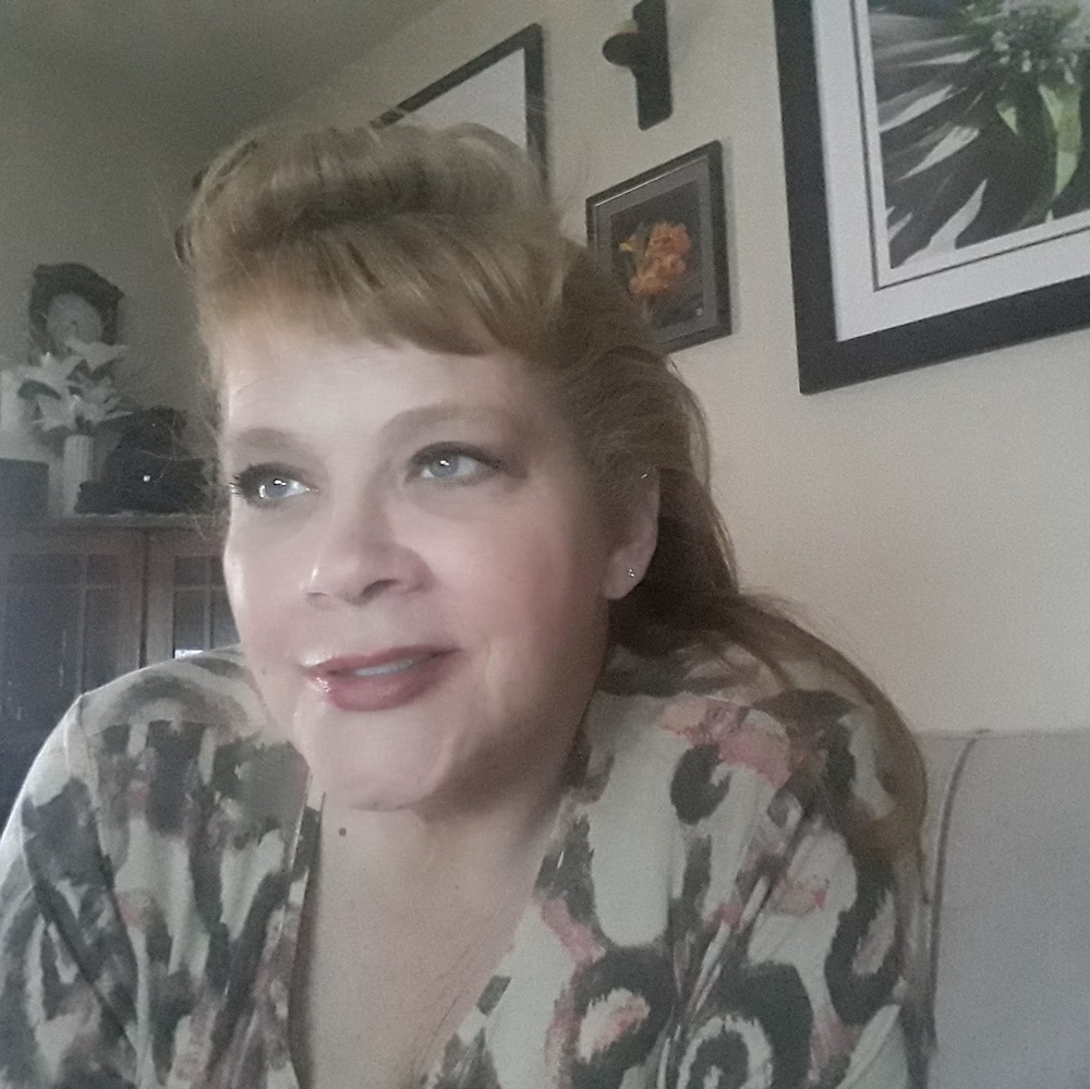 Meet your Posher, Judi